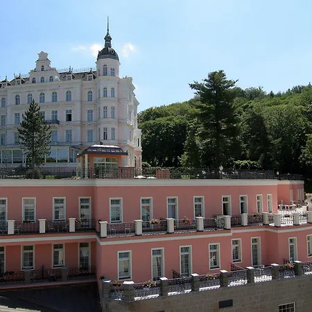 Hotel Bristol Georgy House 4*