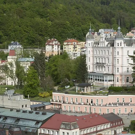 Bristol Georgy House Hotel Karlsbad